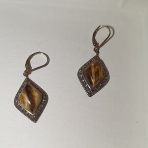 Elegant Brown Stone Drop Earrings